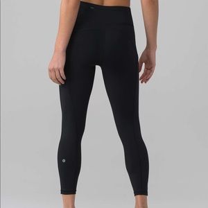 Lululemon Final Lap Crop 23”